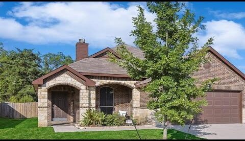 568 Timberwolf Lane, Wilmer, TX Presented by John Penzo.